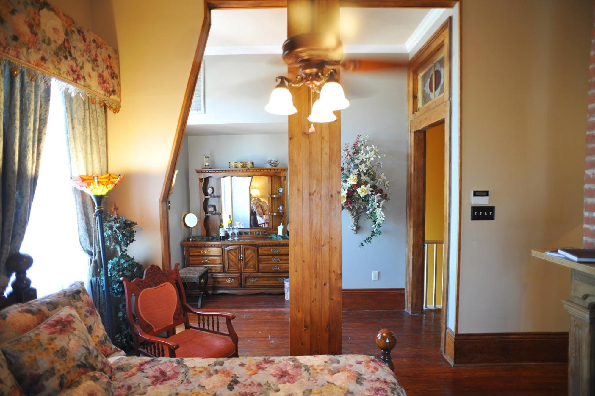 نيو أورلينز Hh Whitney House - A Bed & Breakfast On The Historic Esplanade المظهر الخارجي الصورة