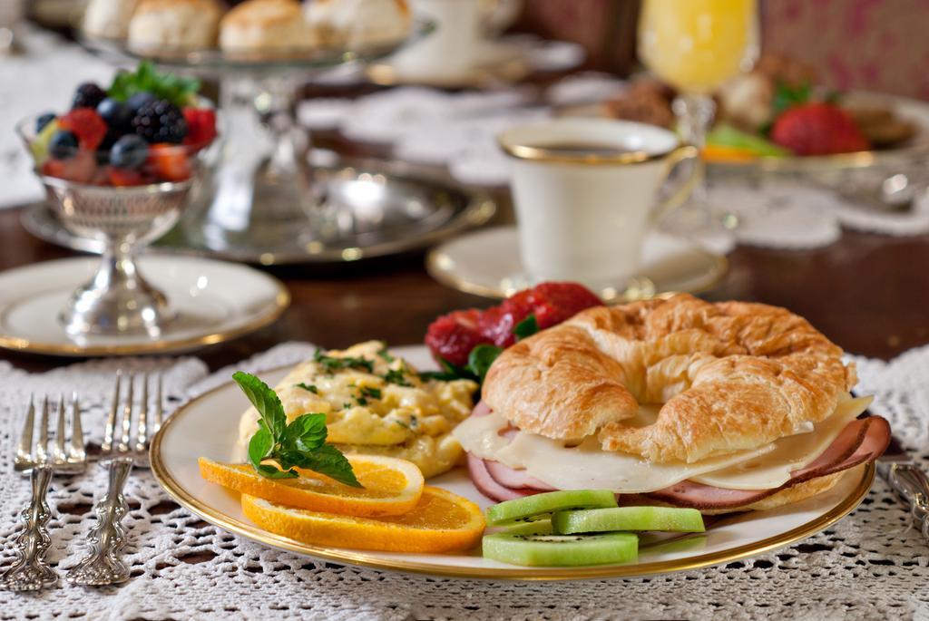 نيو أورلينز Hh Whitney House - A Bed & Breakfast On The Historic Esplanade المظهر الخارجي الصورة